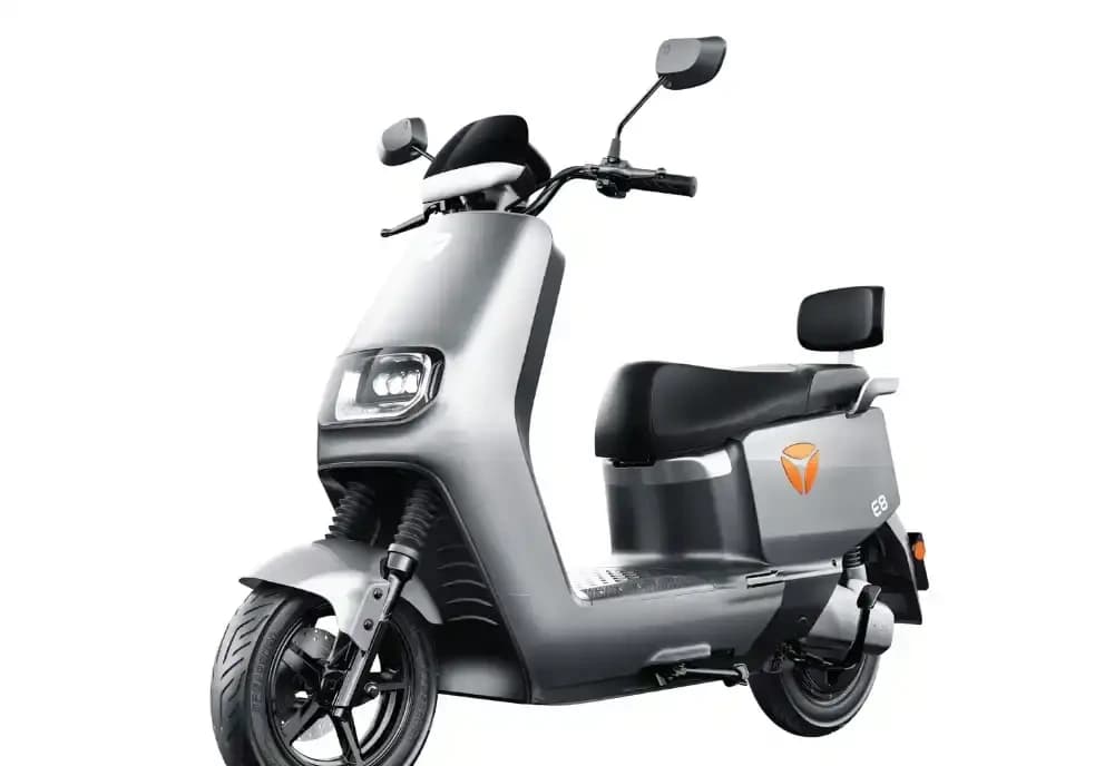 Yadea E8s200