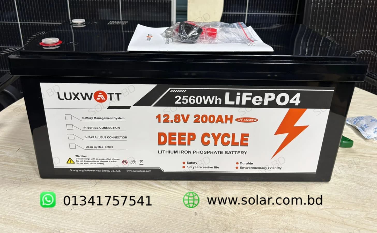 Luxwatt 12.8v 200ah 2.56kwh LiFePO4 Battery